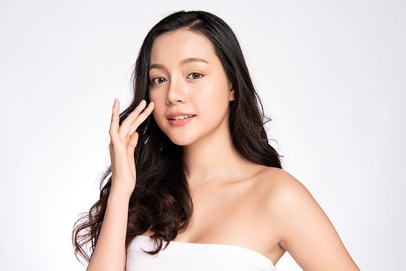 Your First Look At Rare Beauty’s First-Ever Mascara